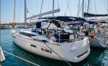 Sun Odyssey 519