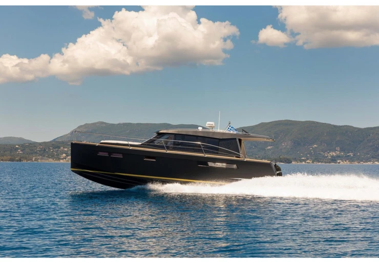 Fjord 40 Cruiser Marina Gouvia | Shine IV