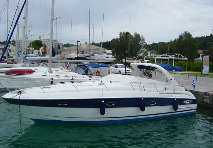 Bavaria 37 Sport Marina Gouvia | Sun Light