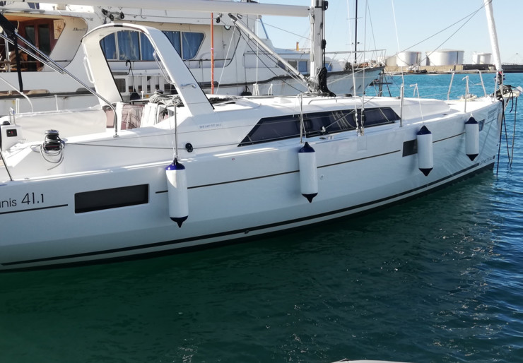 Oceanis 41.1 Vibo Valentia | Kira