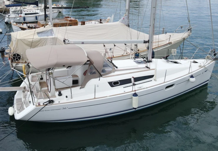 Sun Odyssey 36i Lavrion - Haupthafen | Celeste