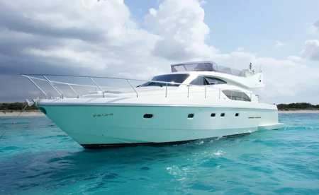 Ferretti 53
