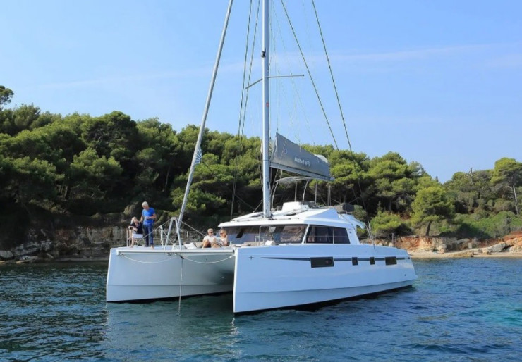 Nautitech 46 Fly Alimos Kalamaki | Sithonia