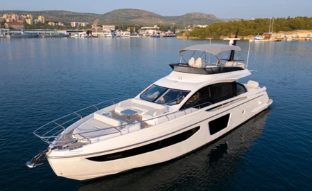 Azimut S7