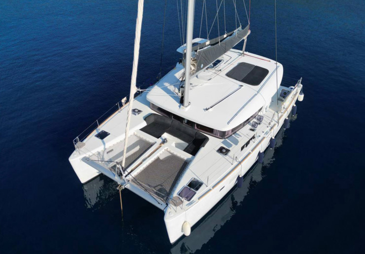 Lagoon 450 S Lefkas harbour | Saga