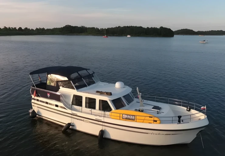 Pedro Levanto 44 Hafendorf - Müritz | Pedro Levanto 44-60