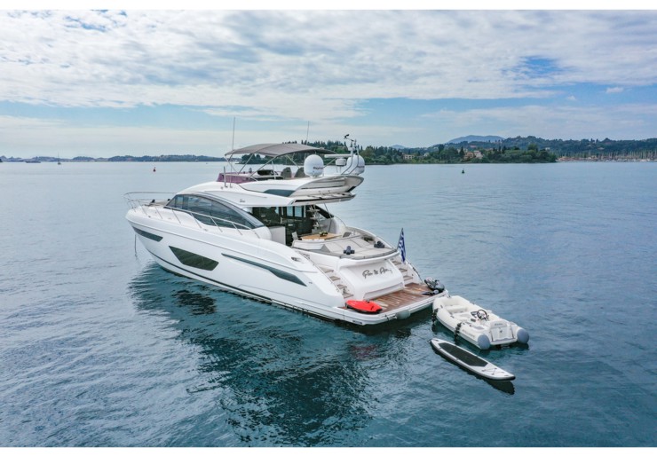 Princess S65 Marina Gouvia | Far & Away
