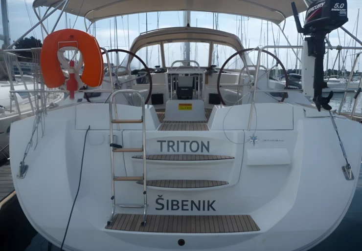 Jeanneau 53 Marina Dalmacija | Triton