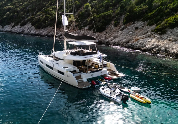 Lagoon 51 Lefkas harbour | DOLCIA