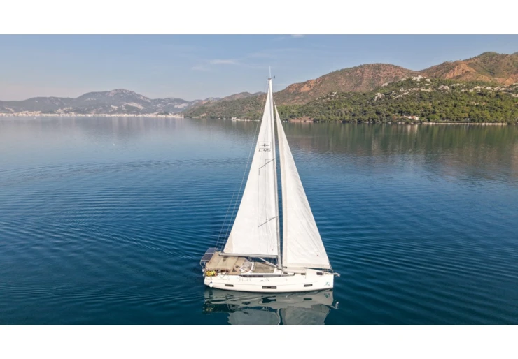 Bavaria C45 Style Hafen von Marmaris | Mina 52