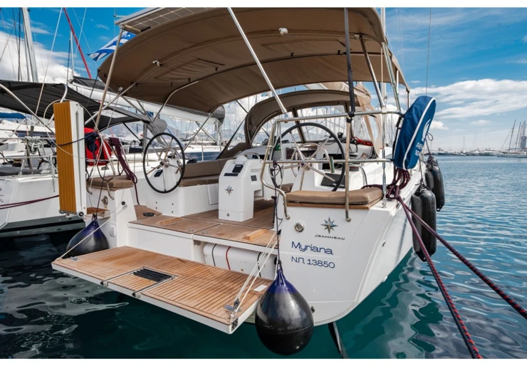 Sun Odyssey 415 Piso Livadi | MYRIANA