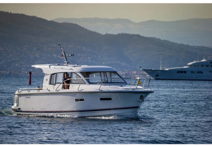 Nimbus 305 Coupe ACI Marina | WAVE