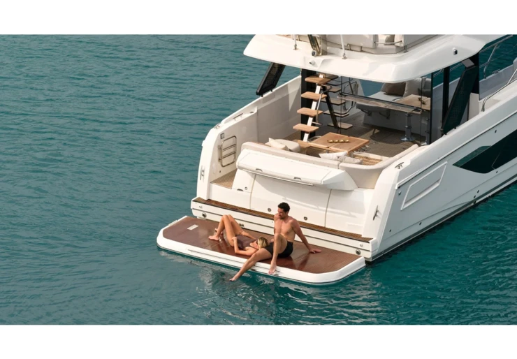 Prestige F4.3 Marina Kastela | Mr.77