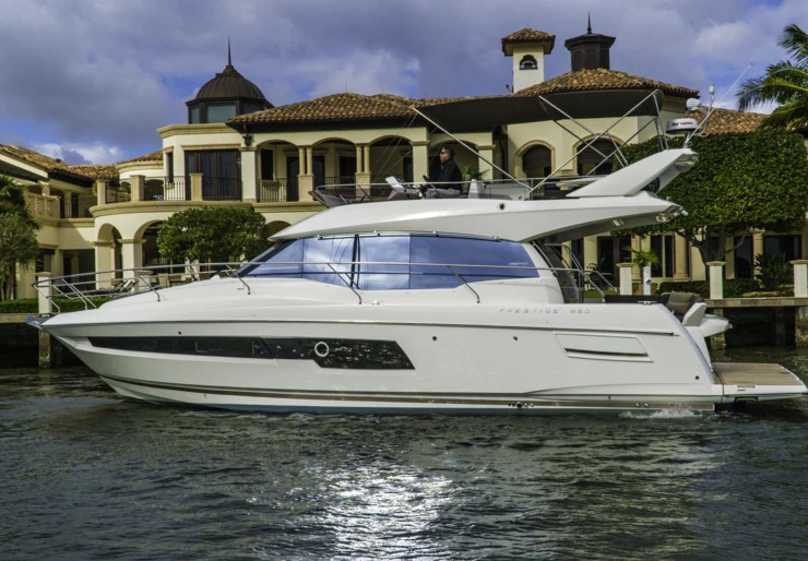 Prestige 460 Fly Pozzuoli | ALuMa D.B.