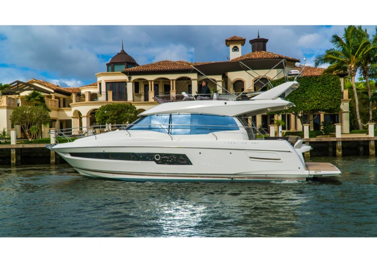 Prestige 460 Fly Pozzuoli | ALuMa D.B.