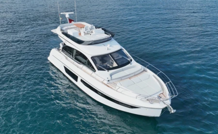 Azimut 53 Fly