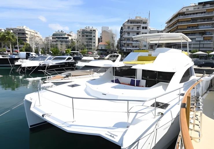 Leopard 51 PC Nea Peramos dans le Golfe Saronique | PARADISE SEA