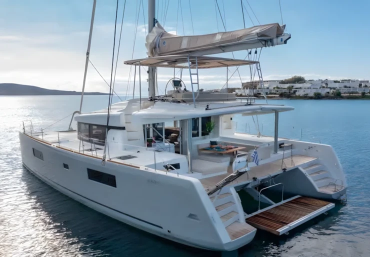 Lagoon 52 Olympic Marina | MADININA