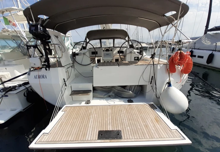 Bavaria C45 Holiday Punta Ala | Aurora