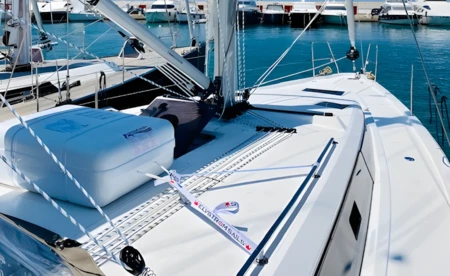Bavaria C42