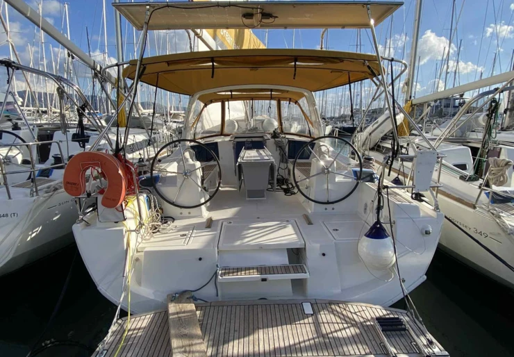 Oceanis 41.1 Nea Peramos im Saronischen Golf | IKARIA