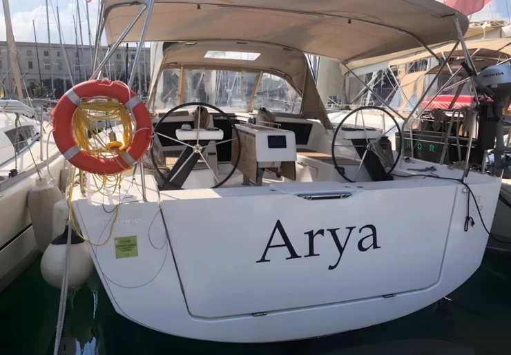Dufour 390 GL Cagliari | Arya