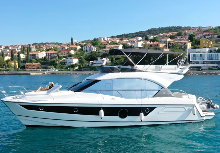 Monte Carlo 52 Drage | Nora