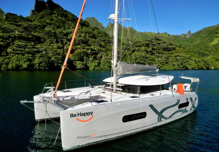 Excess 11 Papeete | Be Happy