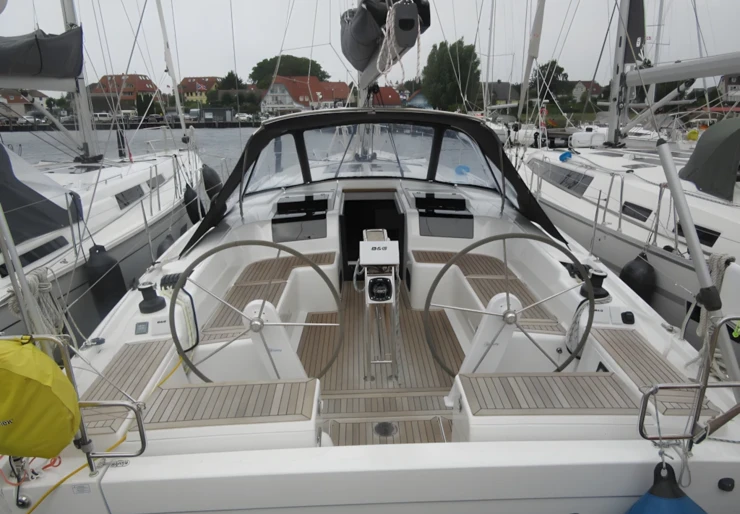 Hanse 458 Saltsjö Pir Marina - Saltsjöbaden | FIFTEEN