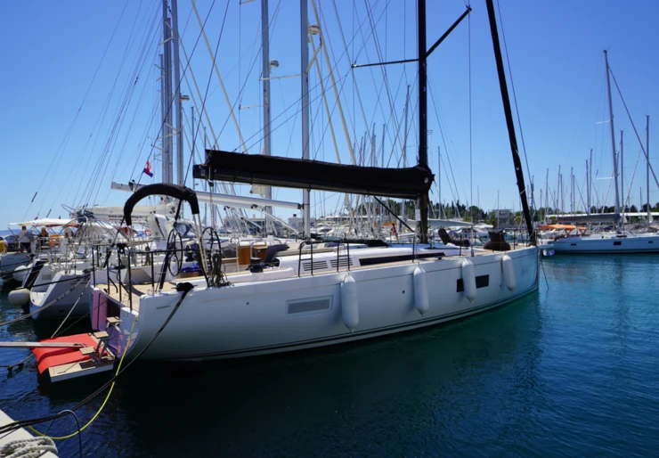First Yacht 53 Marina Kastela | ZENITH