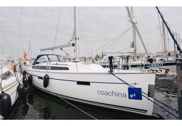 Bavaria Cruiser 37 Lemmer | Coachina