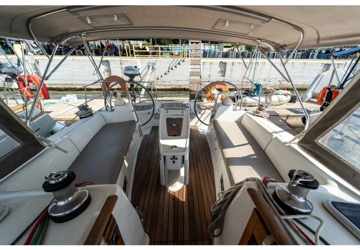 Oceanis 43 Kavala | Errika