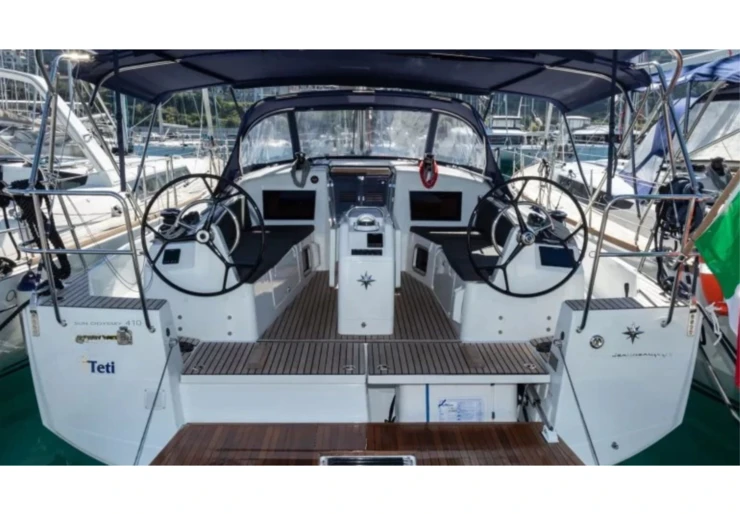 Sun Odyssey 410 Vibo Valentia - Vibo Marina | TETI