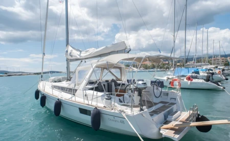Oceanis 48