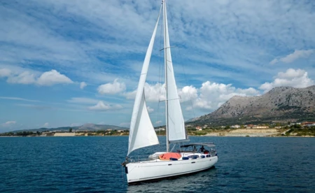 Oceanis 54