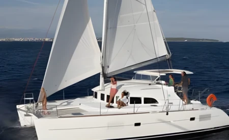 Lagoon 380 S2