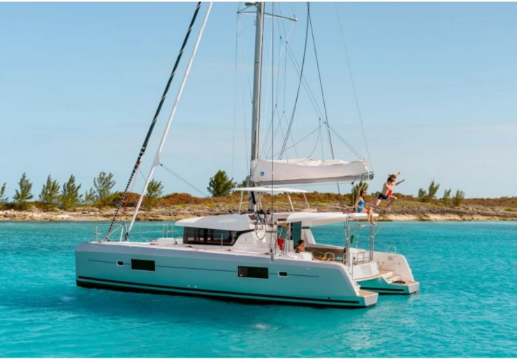 Lagoon 42 Eden Island Marina | Alphonse