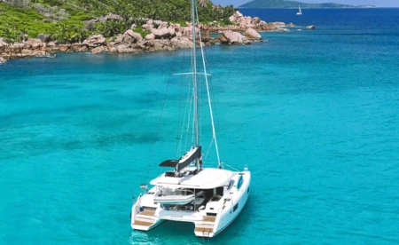 Lagoon 42