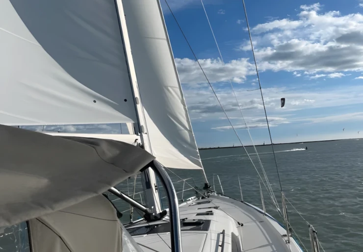 Dufour 470 GL Port Grimaud | Camara I