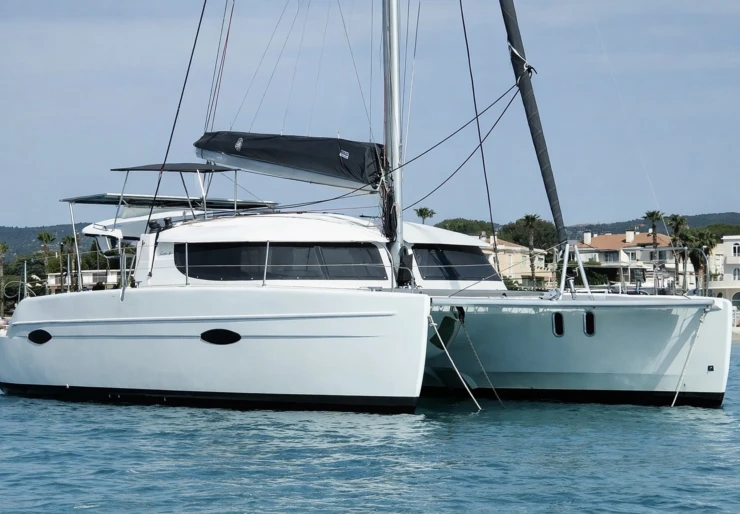 Lipari 41 Port Corbières | Enjoy the Silence