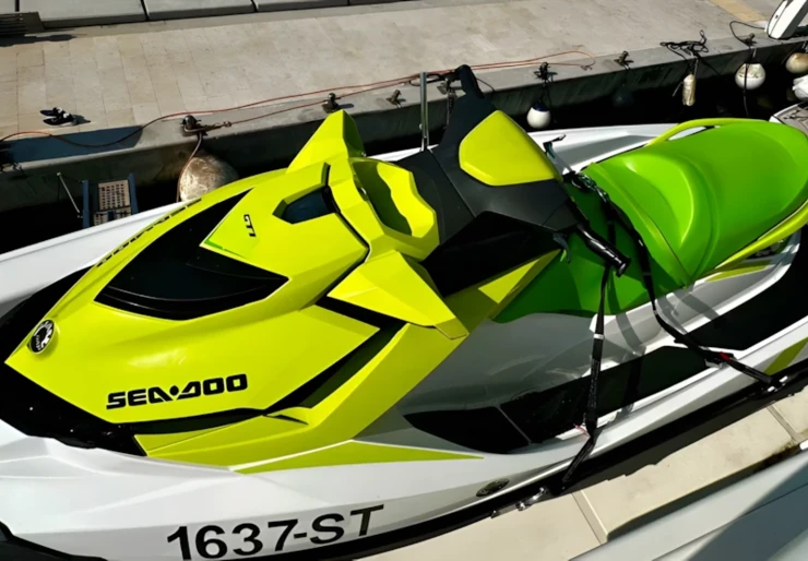 Ferretti 730 Fly Riposto | Angelica