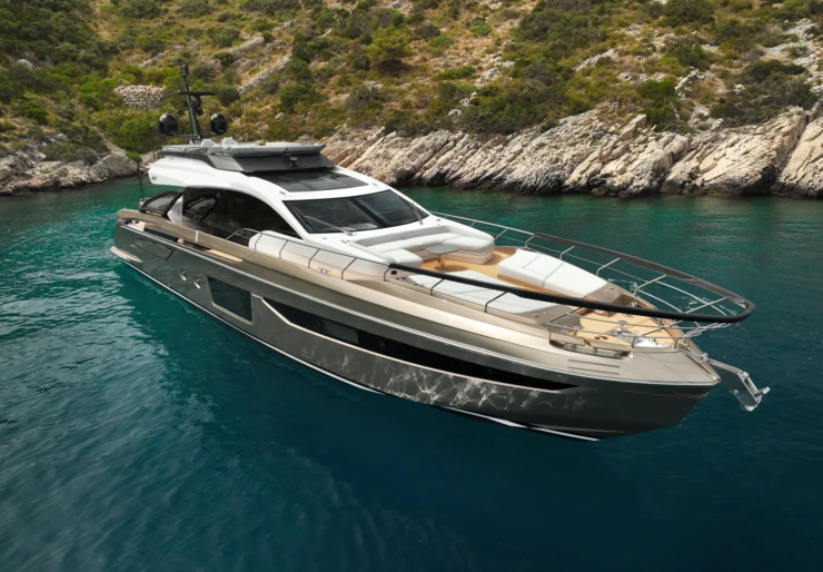 Azimut S8 Marina Baotic | Myne
