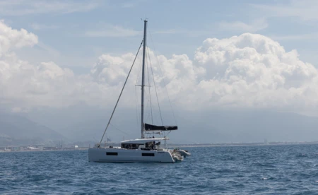 Lagoon 40