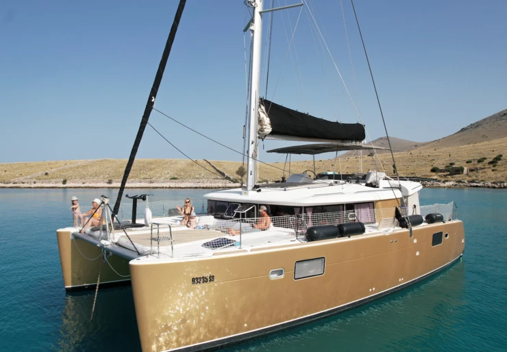 Lagoon 450 F Pirovac | Black Duck