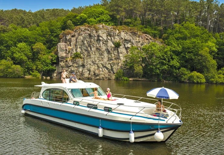 Estivale Octo Carrick | GALWAY TWO