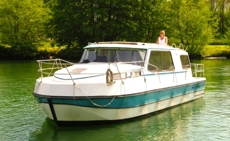 Riviera 920