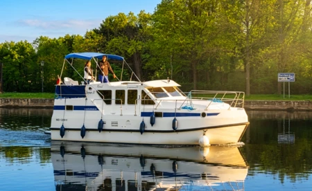 Tarpon 32