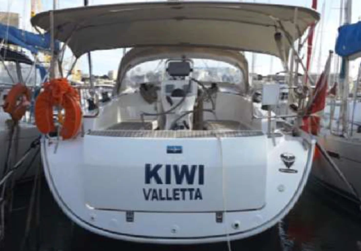 Bavaria Cruiser 36 Kalkara Marina | Kiwi