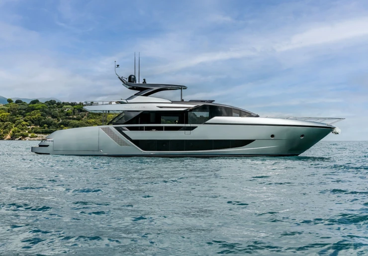 Riva 82 diva Dubai - Marina Yacht Club | ZY Nautica Diva