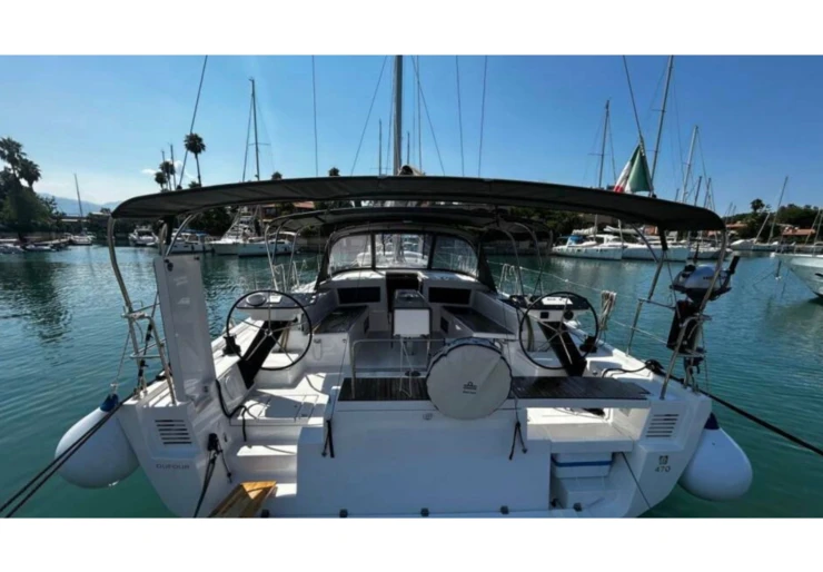 Dufour 470 Palermo harbour | GRAZIA